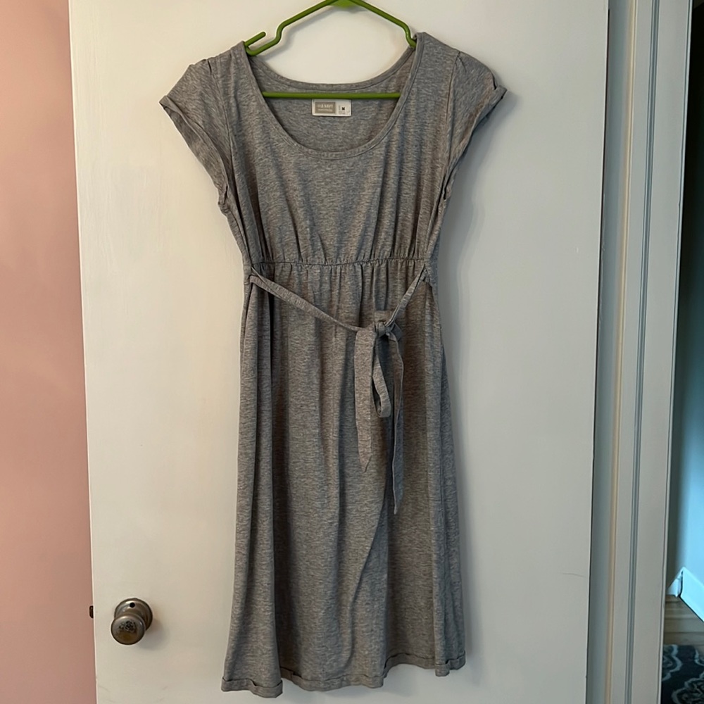 Old Navy Maternity dress
